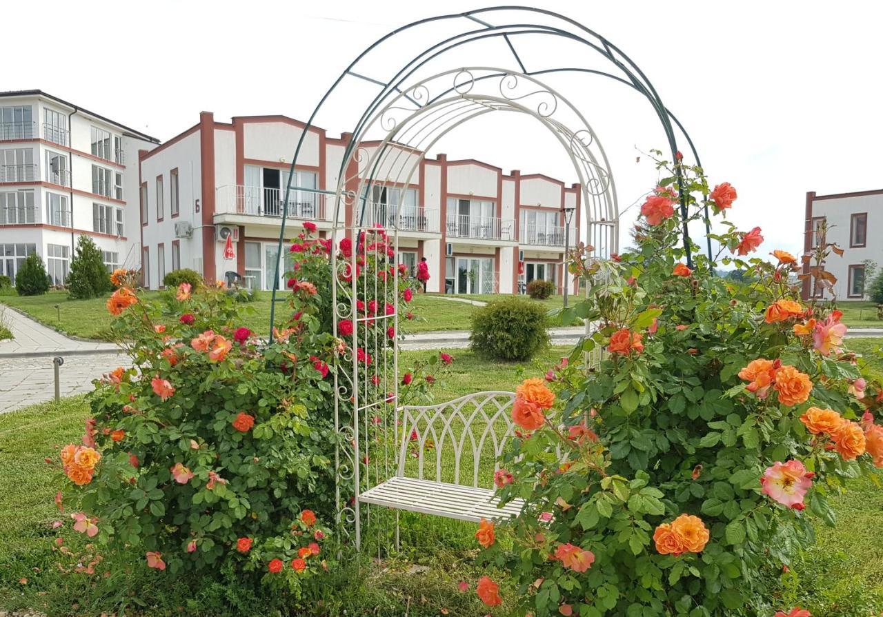 Апартаментен Туристически Комплекс Аква Терми Krasnovo Exterior foto
